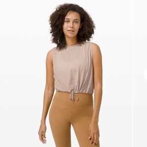 Lululemon Adapt to You Tank
Heathered Dune